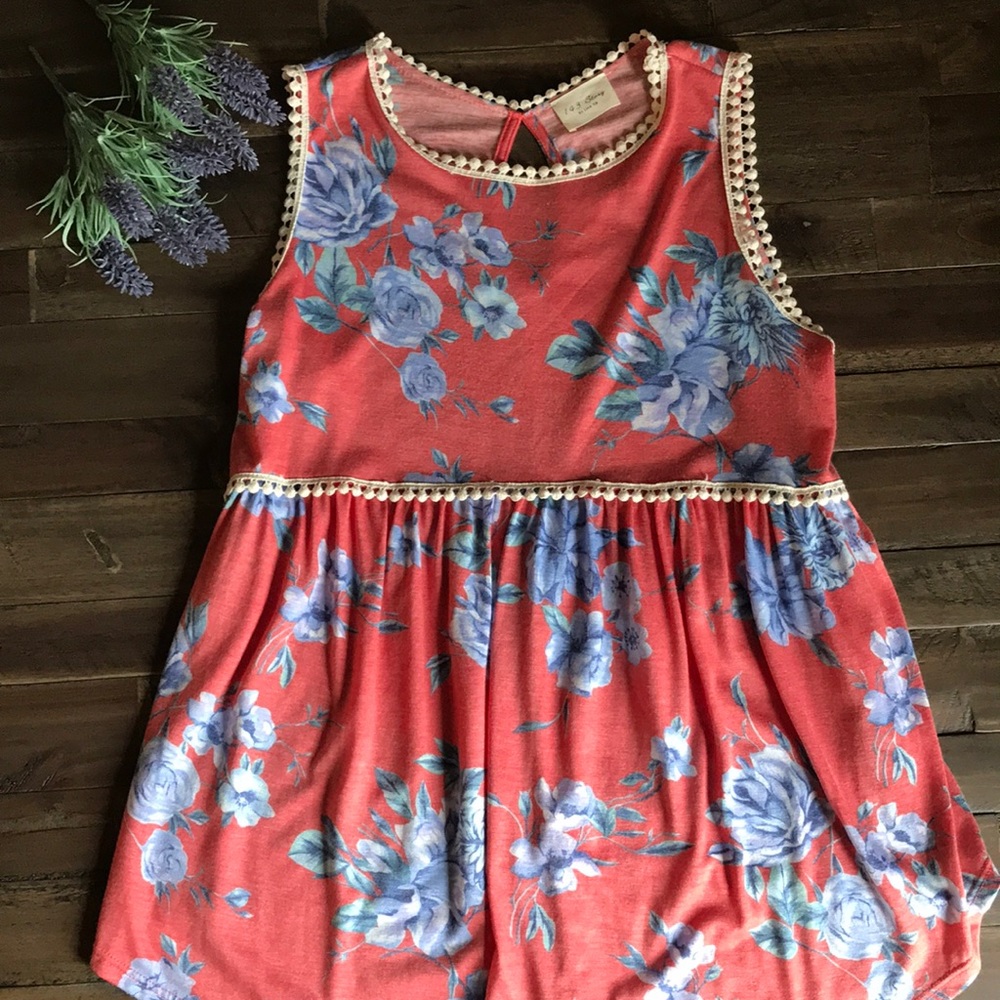 143 Story | Flowery Tank